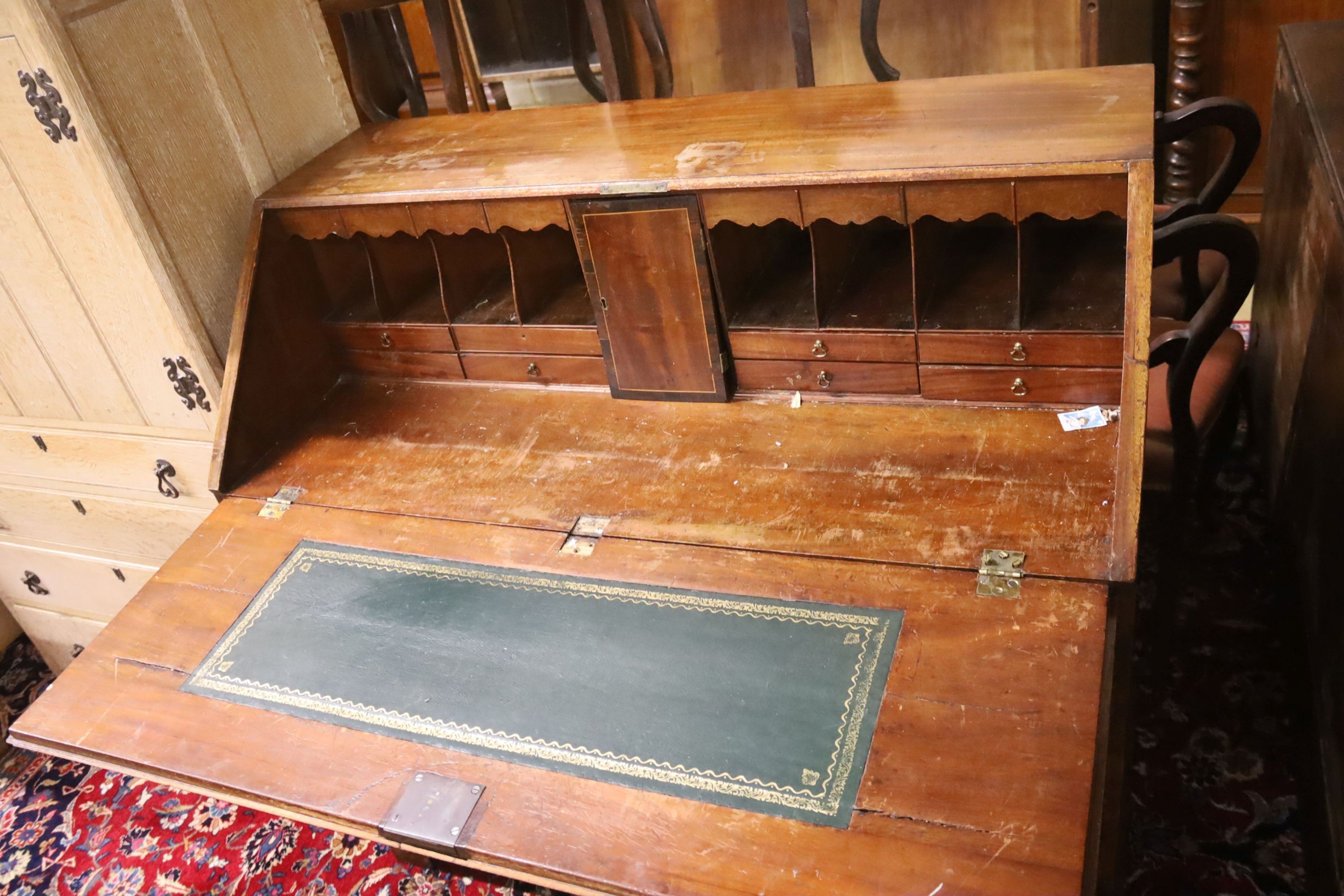 A George III mahogany bureau, width 107cm, depth 54cm, height 104cm